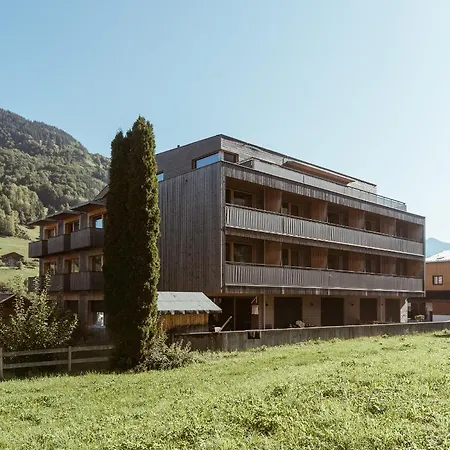 Hubertus Apartahotel 4*
