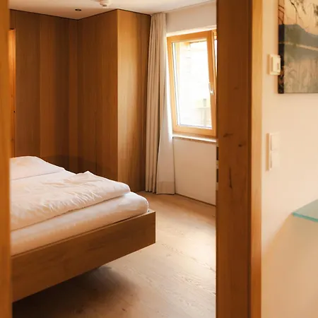Hubertus 4*