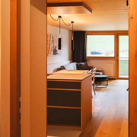 Hubertus Aparthotel 4*
