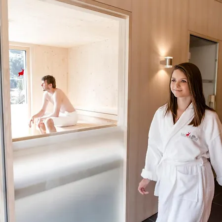 Lägenhetshotell Hubertus 4*